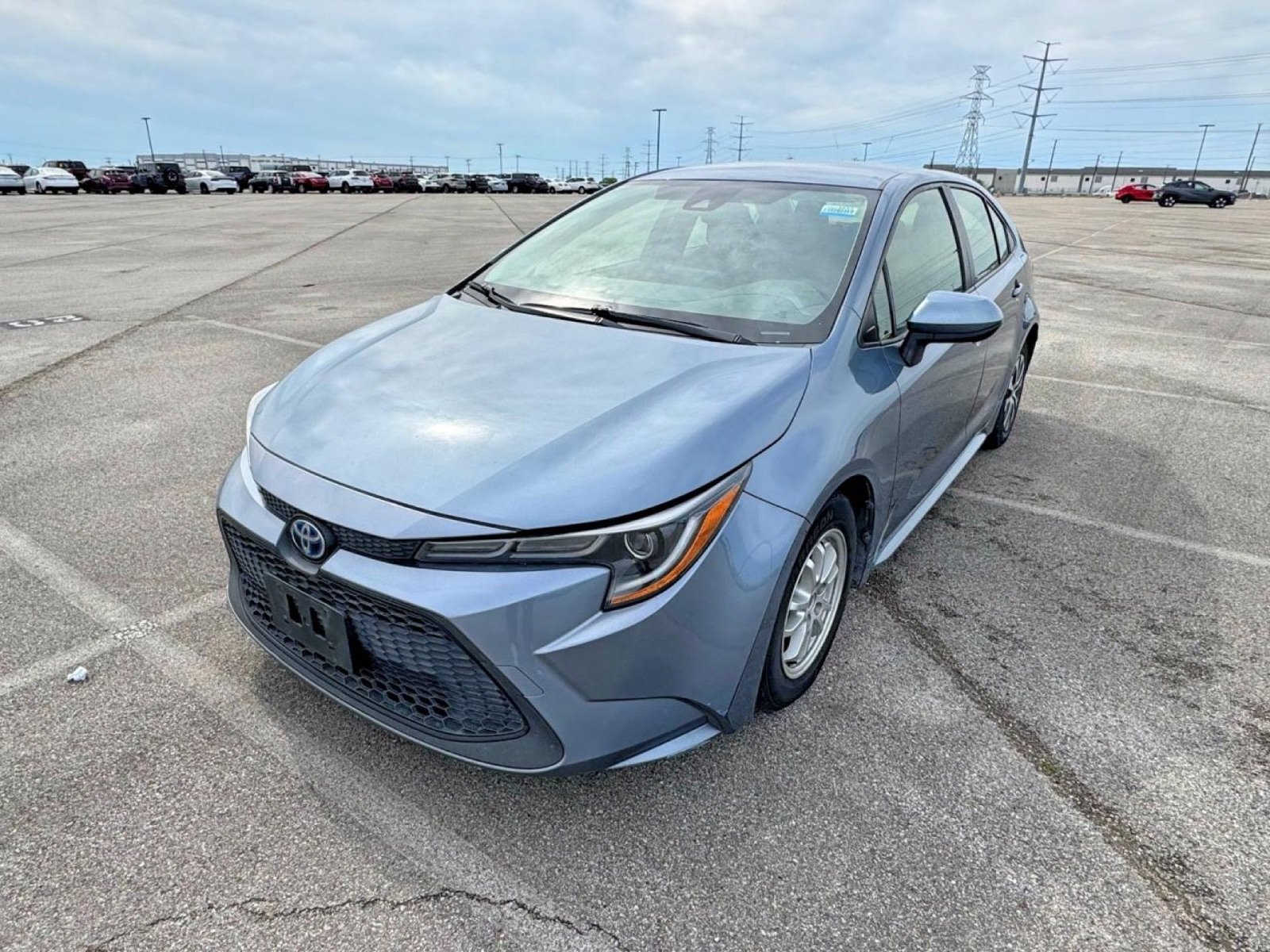 Additional photograph of 2022 Toyota Corolla Hybrid LE