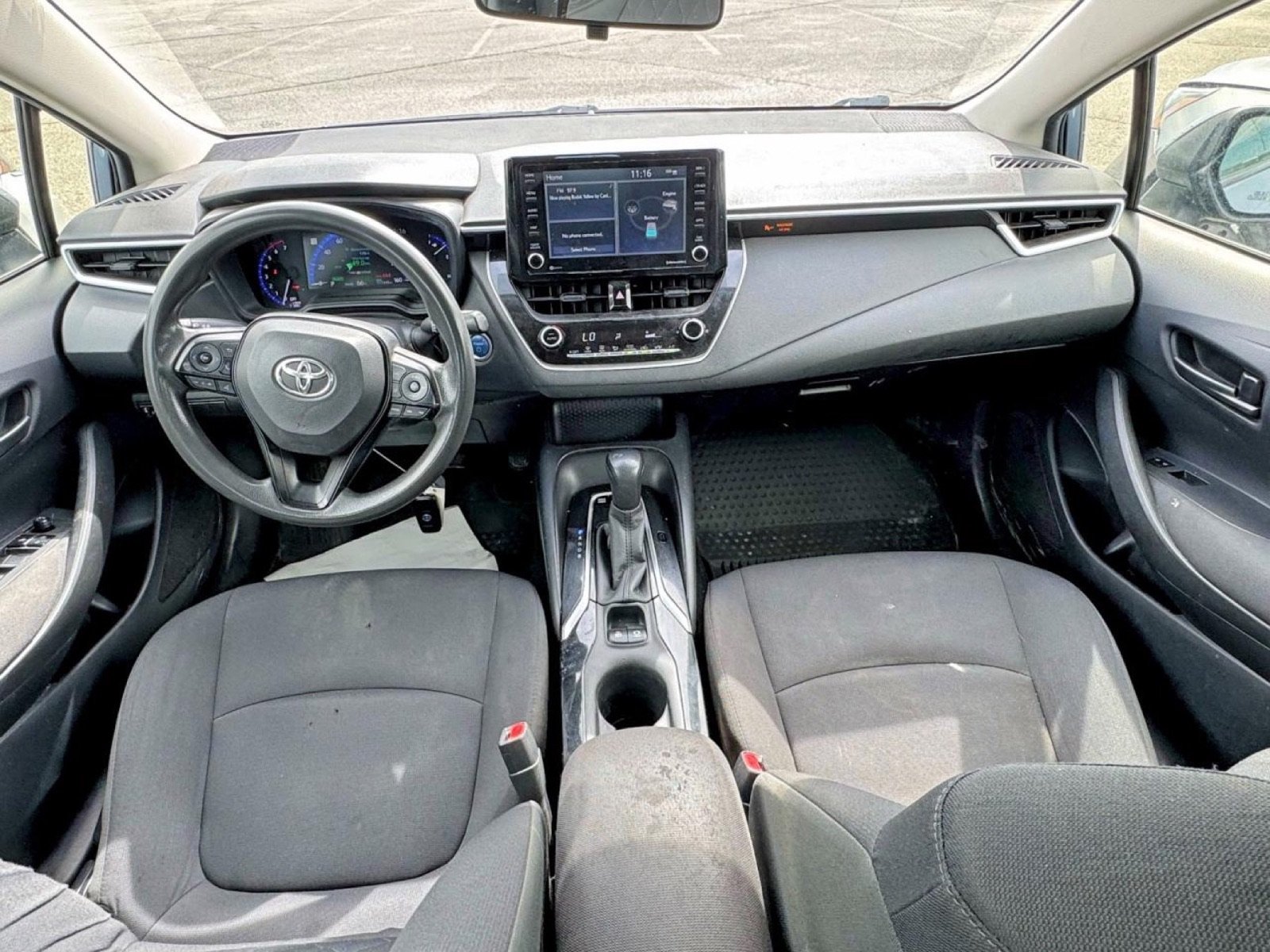 Additional photograph of 2022 Toyota Corolla Hybrid LE