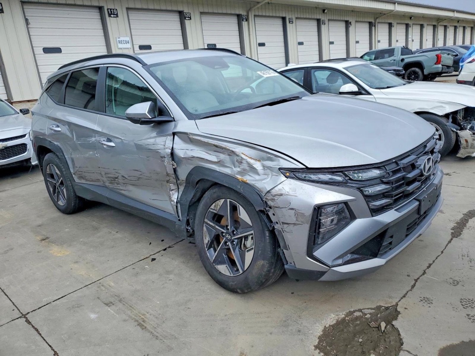 Additional photograph of 2025 Hyundai Tucson SEL