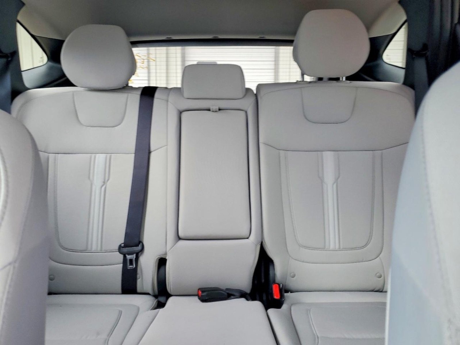 Additional photograph of 2025 Hyundai Tucson SEL