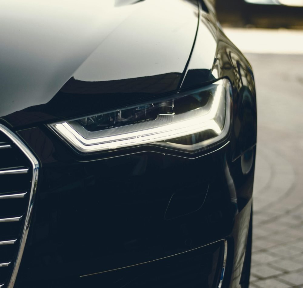 pexels-sarmad-mughal-94606-305070